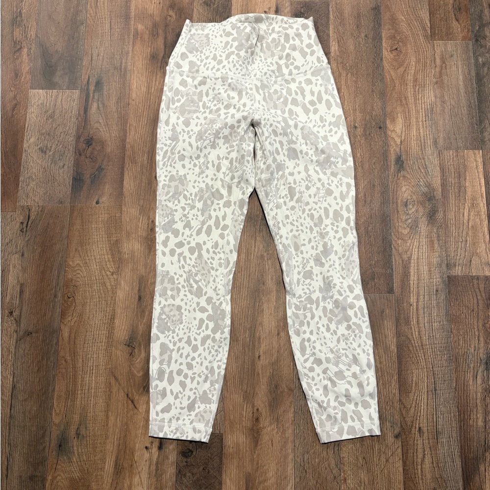 LULULEMON Leopard Print High-Rise Leggings Size 6